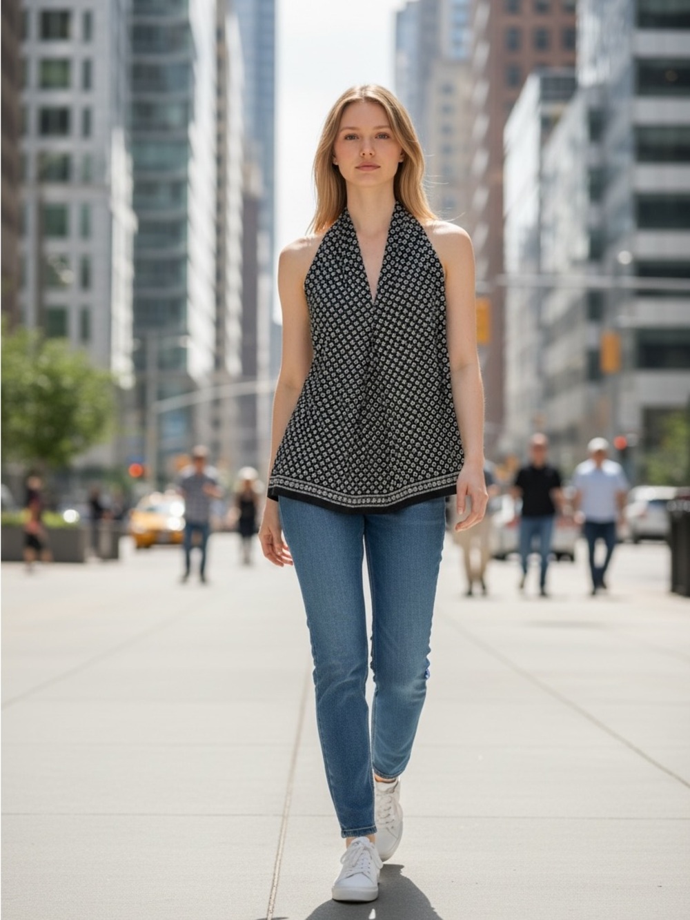 MAX STUDIO Sleeveless Halter Neck Blouse | Size Medium | Boho Chic Print Top